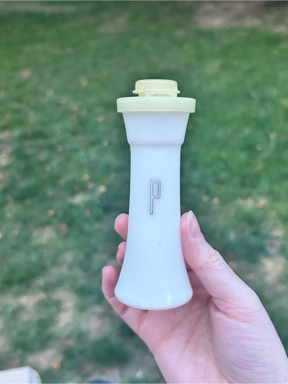 Vintage Tupperware Plastic Pepper Shaker